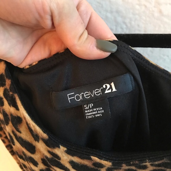 ⚡️Asymmetrical one sleeve body con dress - Picture 3 of 3